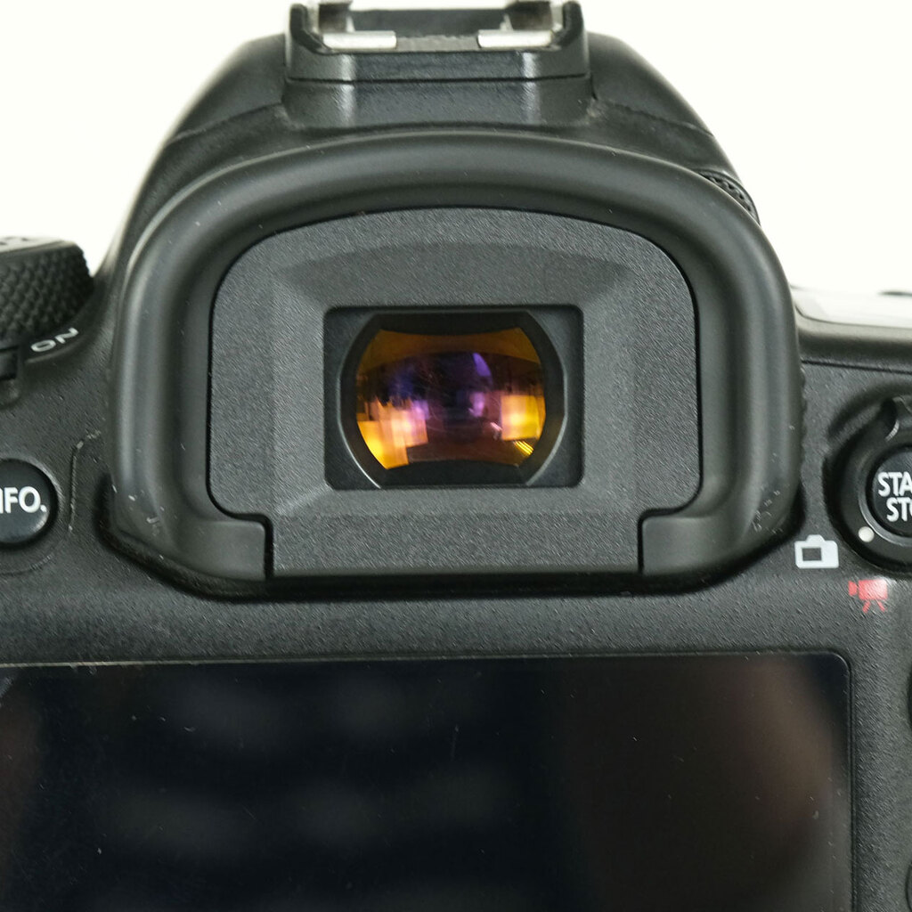 Canon EOS 5D Mark IV