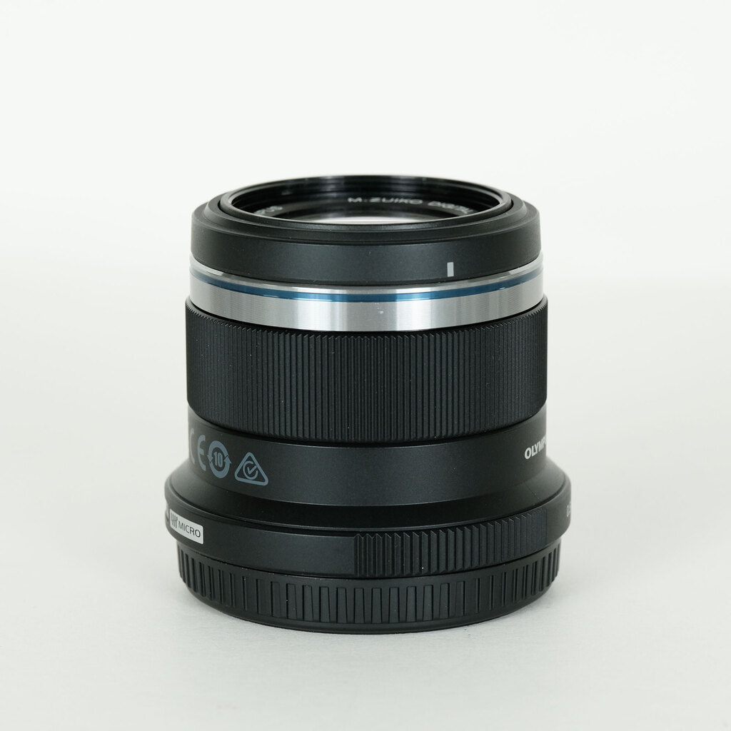 OLYMPUS M.ZUIKO DIGITAL 45mm F1.8