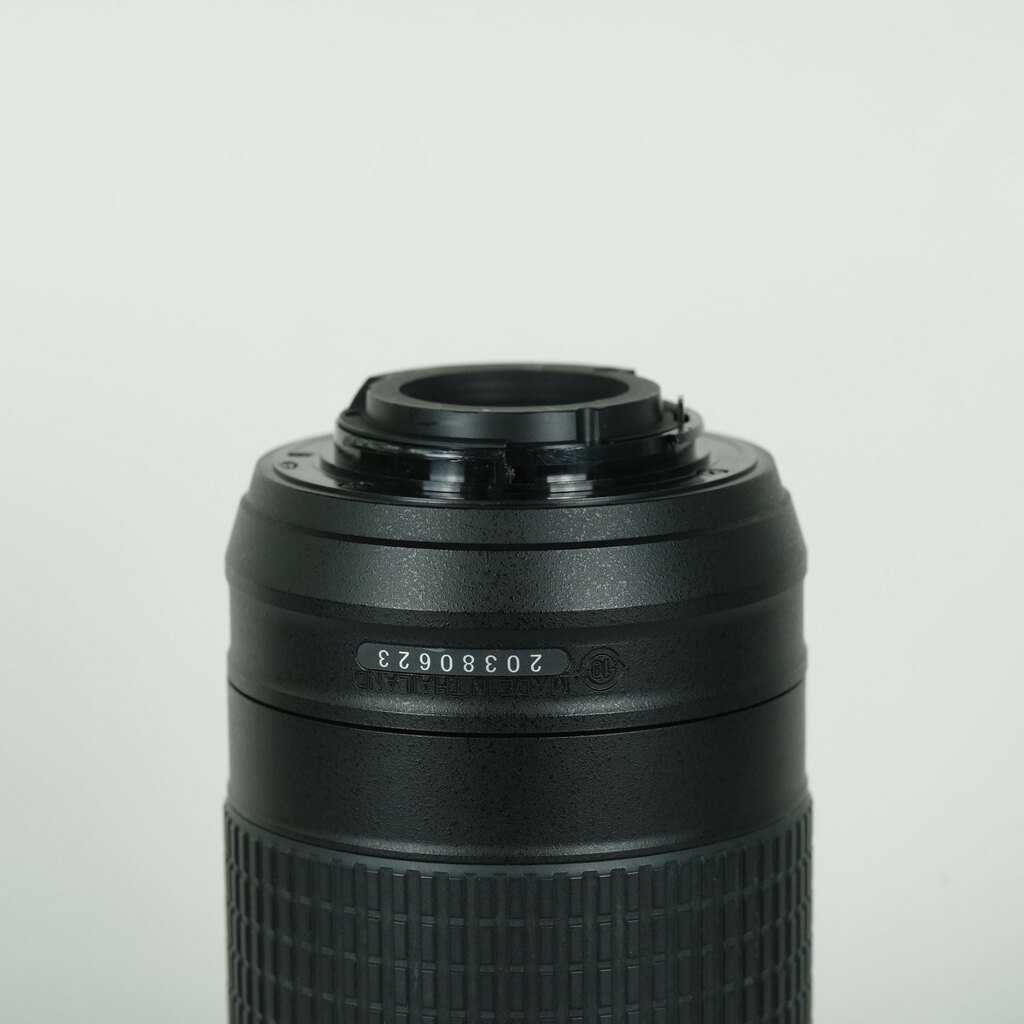 Nikon AF-P DX NIKKOR 70-300mm f/4.5-6.3G ED VR Nikon AF-P DX NIKKOR 70-300mm f/4.5-6.3G ED VR