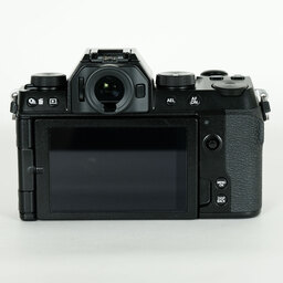 FUJIFILM X-S10
