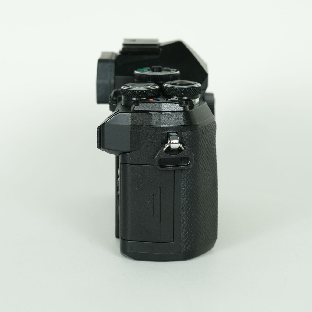 OM SYSTEM OM-5 [�{�f�B �u���b�N]