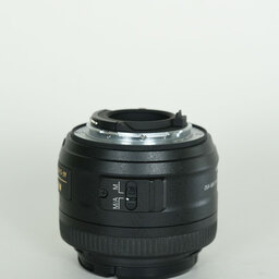 Nikon AF-S DX NIKKOR 35mm f/1.8G