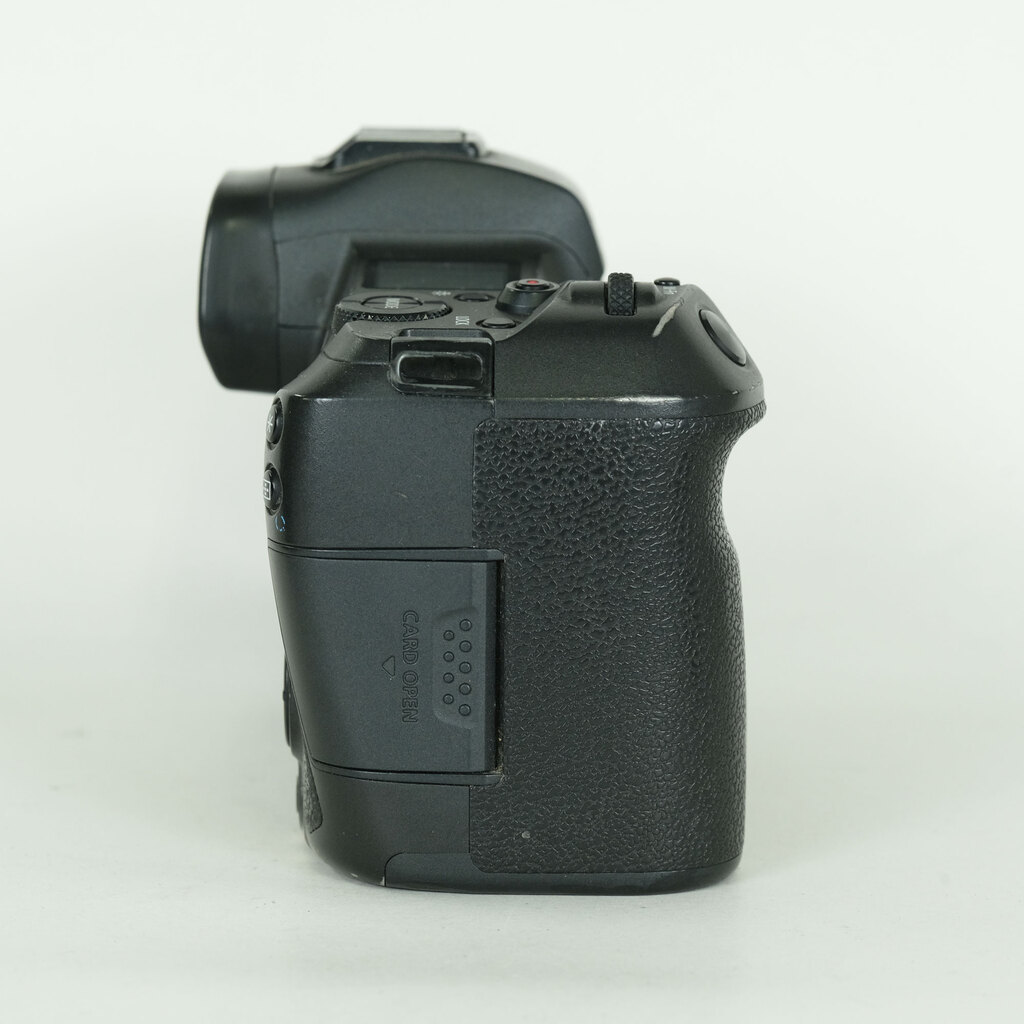 Canon EOS R Canon EOS R