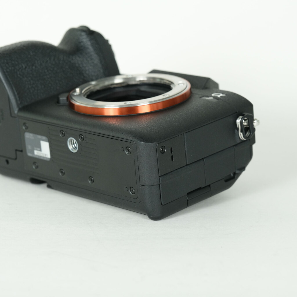 SONY α7 IV(ILCE-7M4) SONY α7 IV(ILCE-7M4)