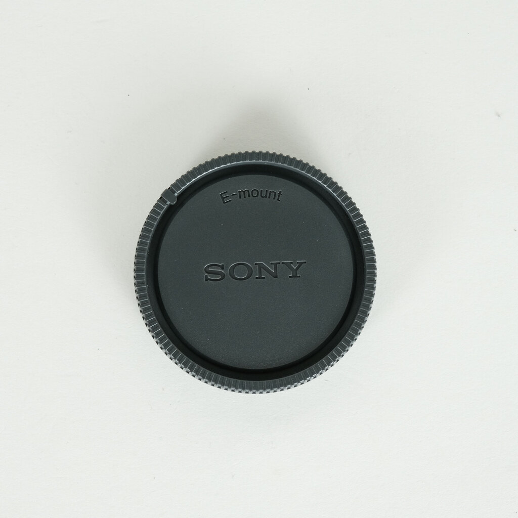 SONY FE 135mm F1.8 GM SEL135F18GM