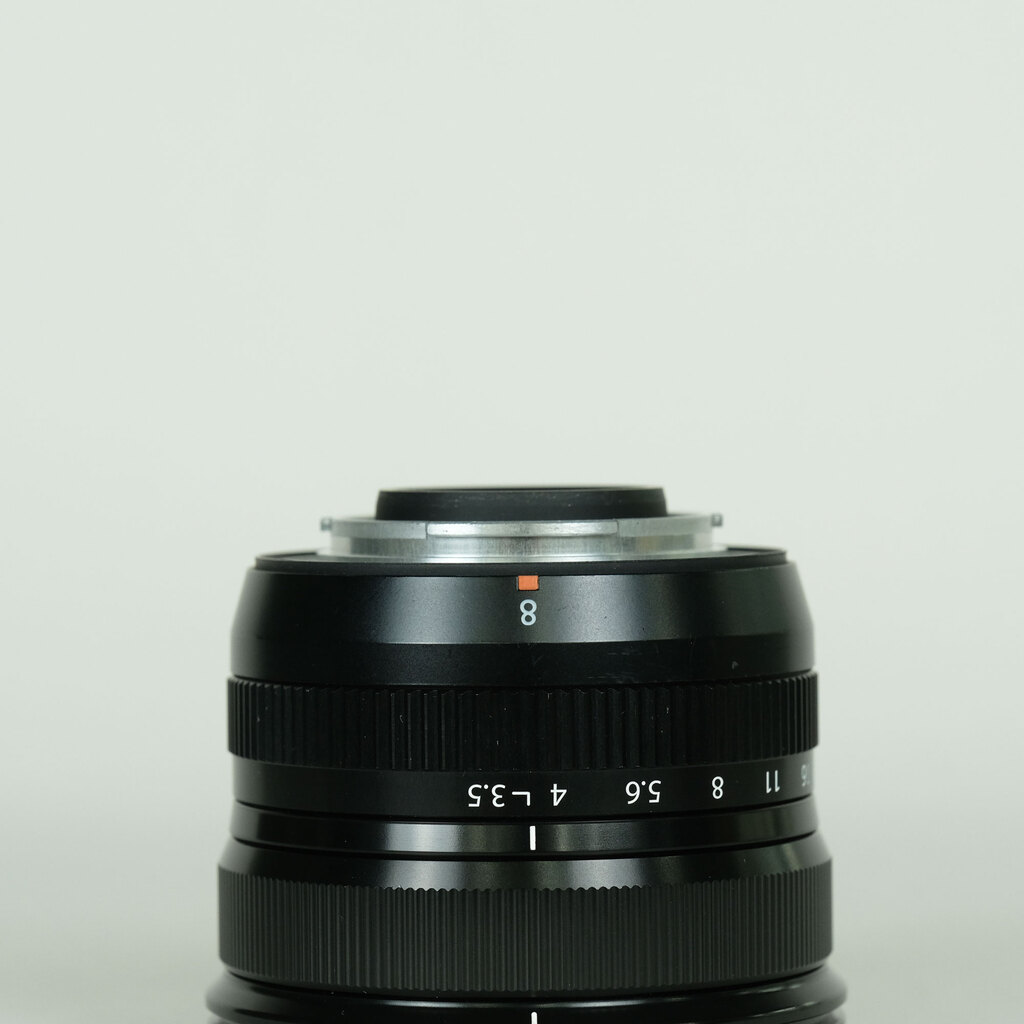 FUJIFUILM XF8mmF3.5R WR