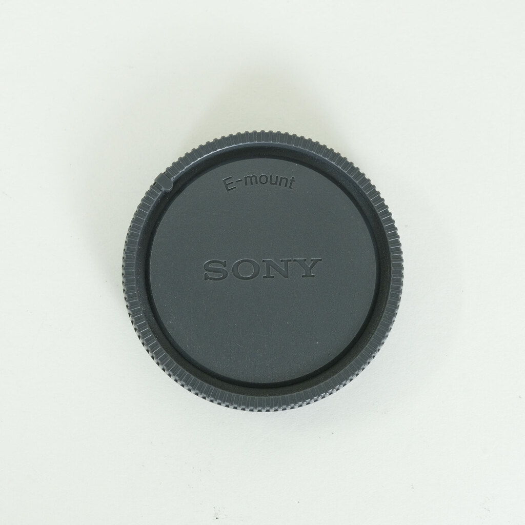 SONY FE 20-70mm F4 G SEL2070G