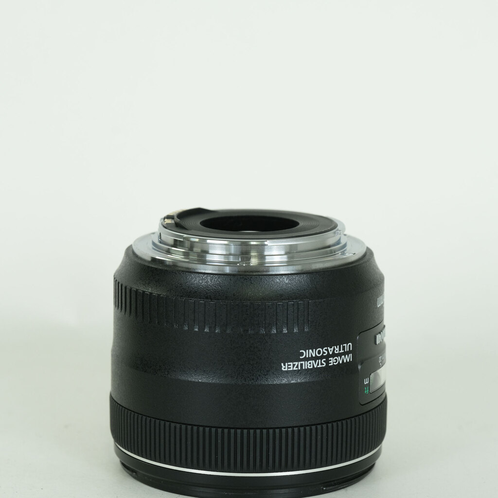 Canon EF35mm F2 IS USM