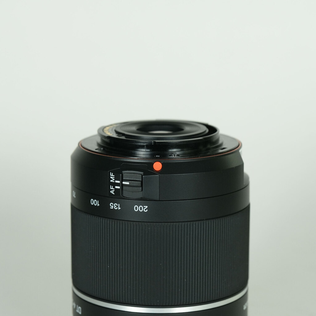 SONY DT 55-200mm F4-5.6 SAM SAL55200-2