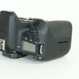 Canon EOS 9000D