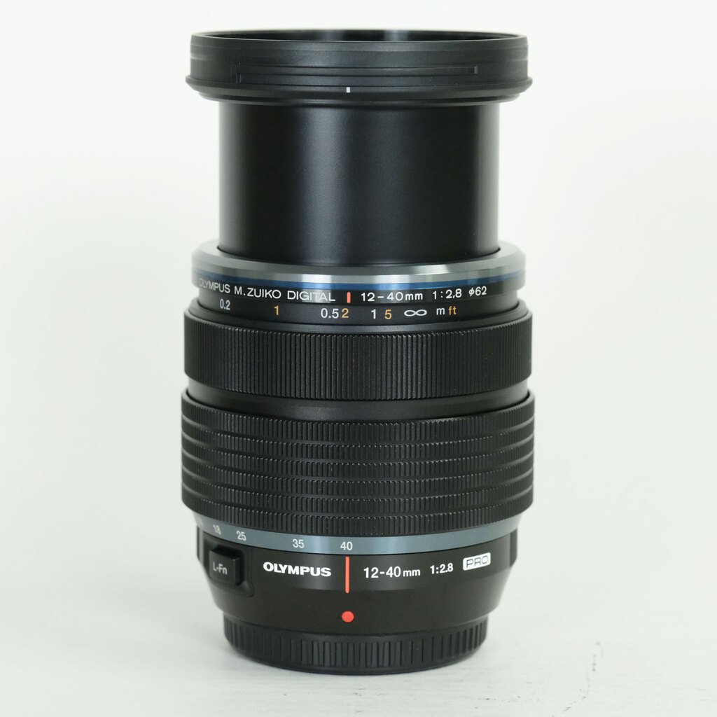 OLYMPUS M.ZUIKO DIGITAL ED 12-40mm F2.8 PRO OLYMPUS M.ZUIKO DIGITAL ED 12-40mm F2.8 PRO