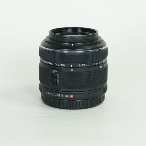 OLYMPUS M.ZUIKO DIGITAL 14-42mm F3.5-5.6IIR ブラック