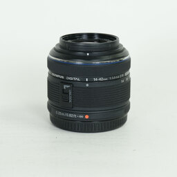OLYMPUS M.ZUIKO DIGITAL 14-42mm F3.5-5.6IIR ブラック