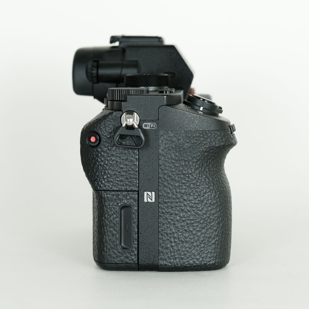 SONY α7 II（ILCE-7M2）