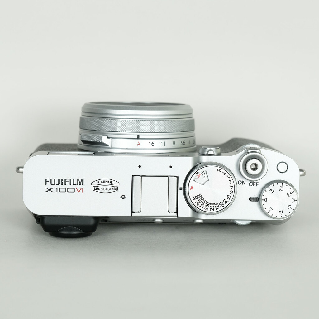 FUJIFILM X100VI