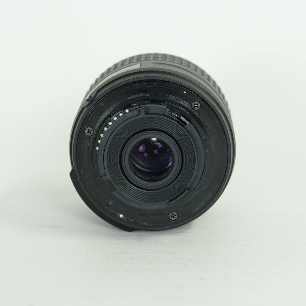 Nikon AF-S DX NIKKOR 18-55mm f3.5-5.6G VR II