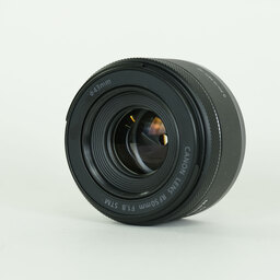 Canon RF50mm F1.8 STM