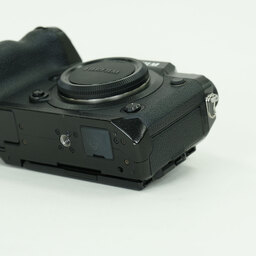 FUJIFILM X-H1