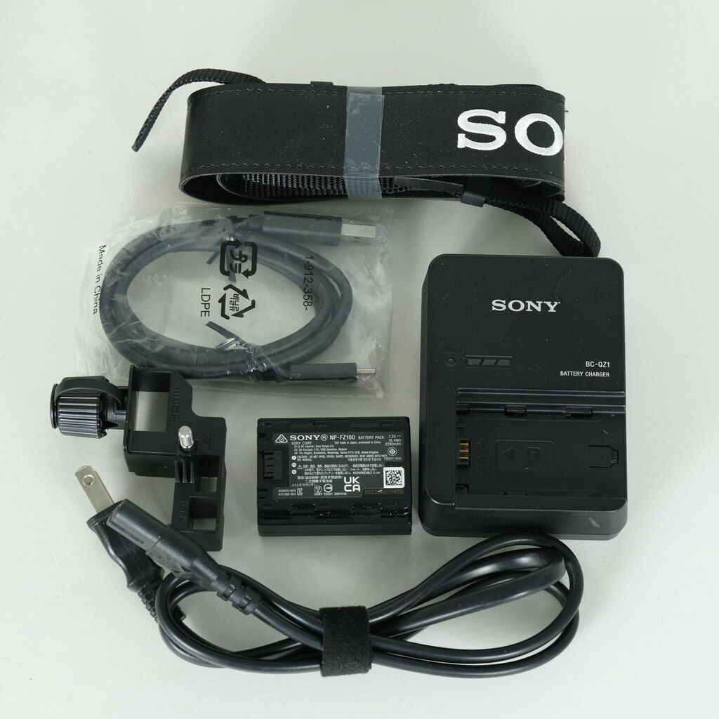 SONY α7S III（ILCE-7SM3）の出品 | ONE SCENE（ワンシーン）