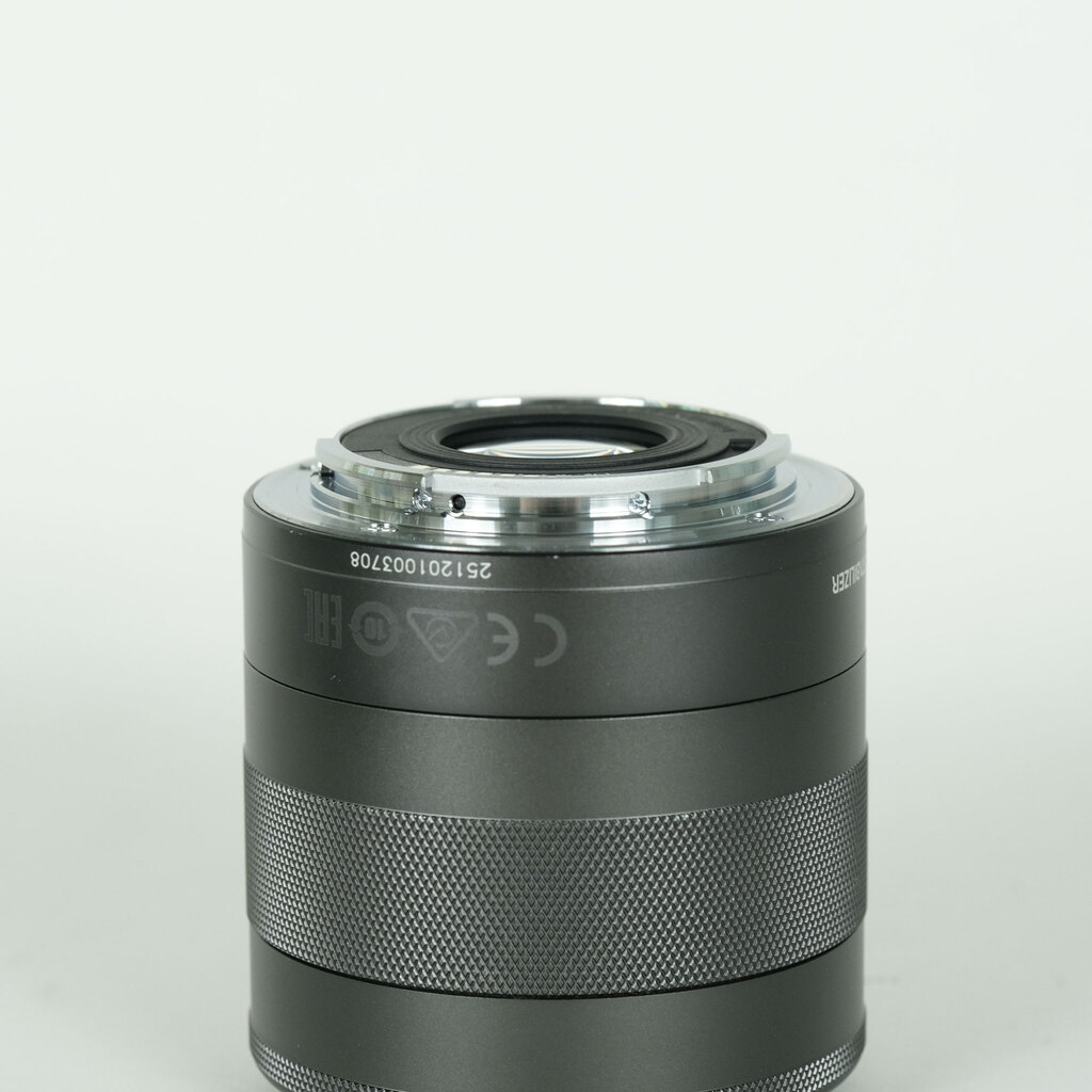 Canon EF-M18-55mm F3.5-5.6 IS STM