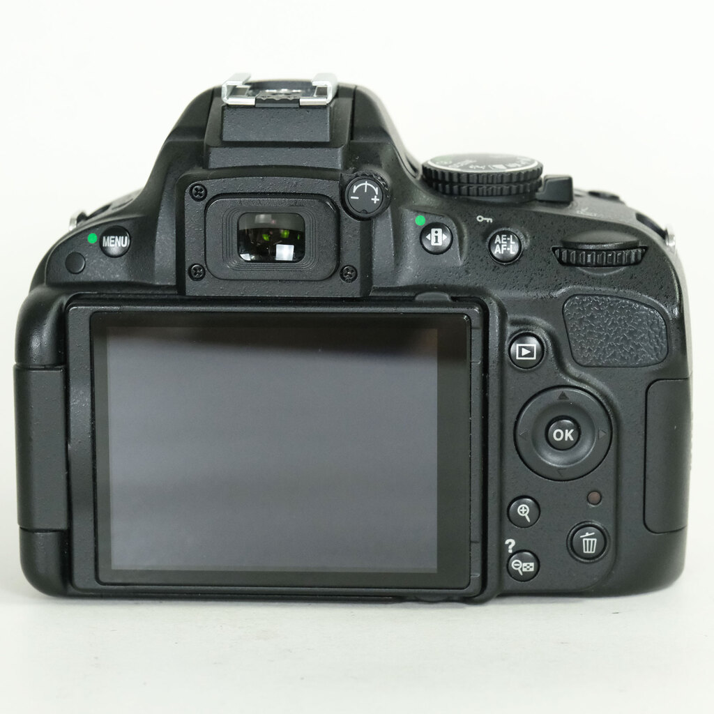 Nikon D5100 ボディ