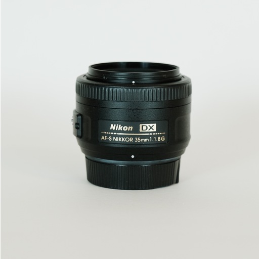 Nikon AF-S DX NIKKOR 35mm f/1.8G