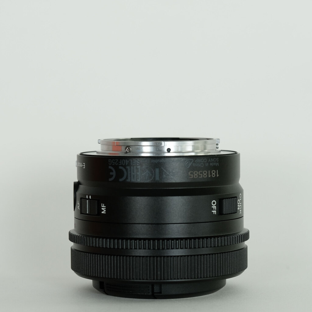 SONY FE 40mm F2.5 G SEL40F25G