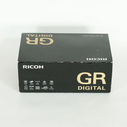 RICOH GR