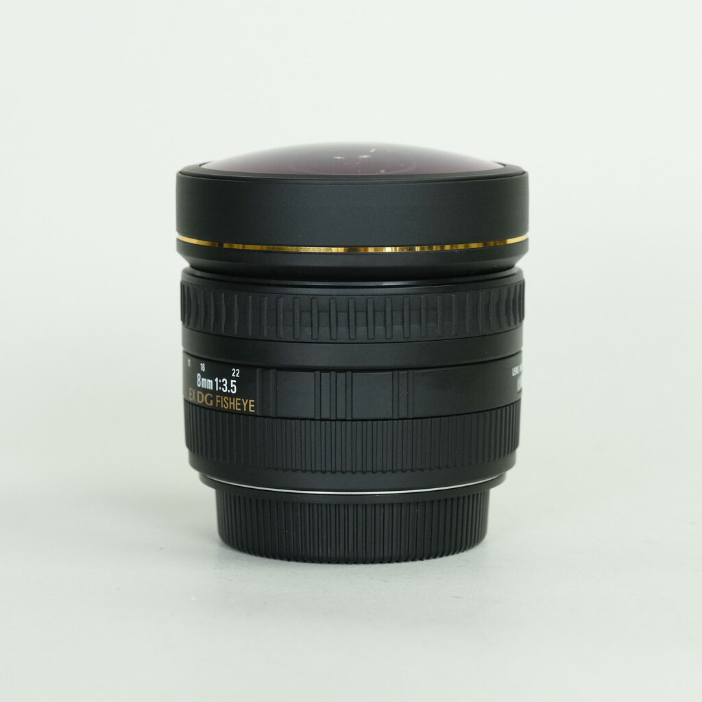 SIGMA 8mm F3.5 DG CIRCULAR FISHEYE [キヤノンEF用]