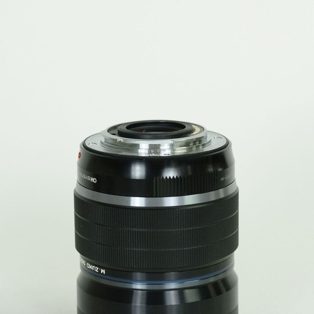 OLYMPUS M.ZUIKO DIGITAL ED 8mm F1.8 Fisheye PRO OLYMPUS M.ZUIKO DIGITAL ED 8mm F1.8 Fisheye PRO