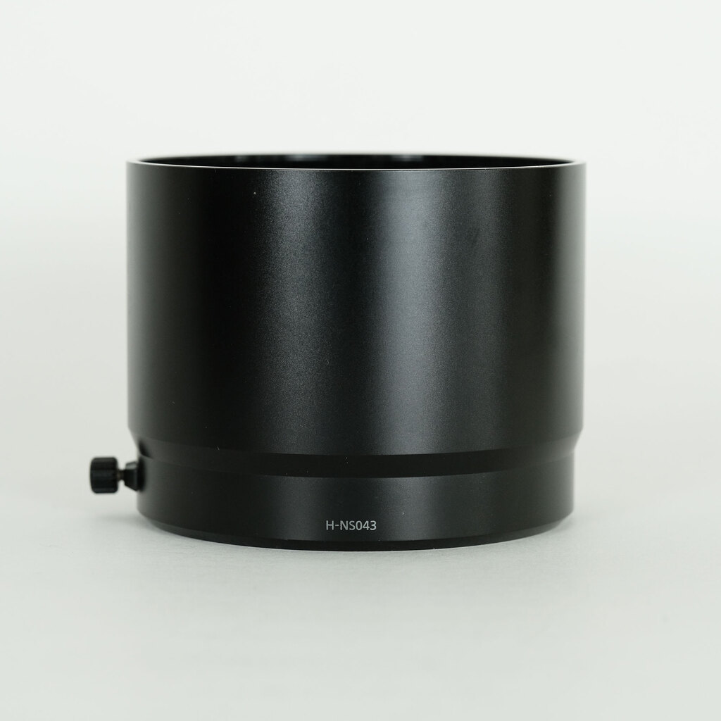 Panasonic LEICA DG NOCTICRON 42.5mm / F1.2 ASPH. / POWER O.I.S.