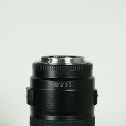 Canon EF70-300mm F4-5.6 IS USM