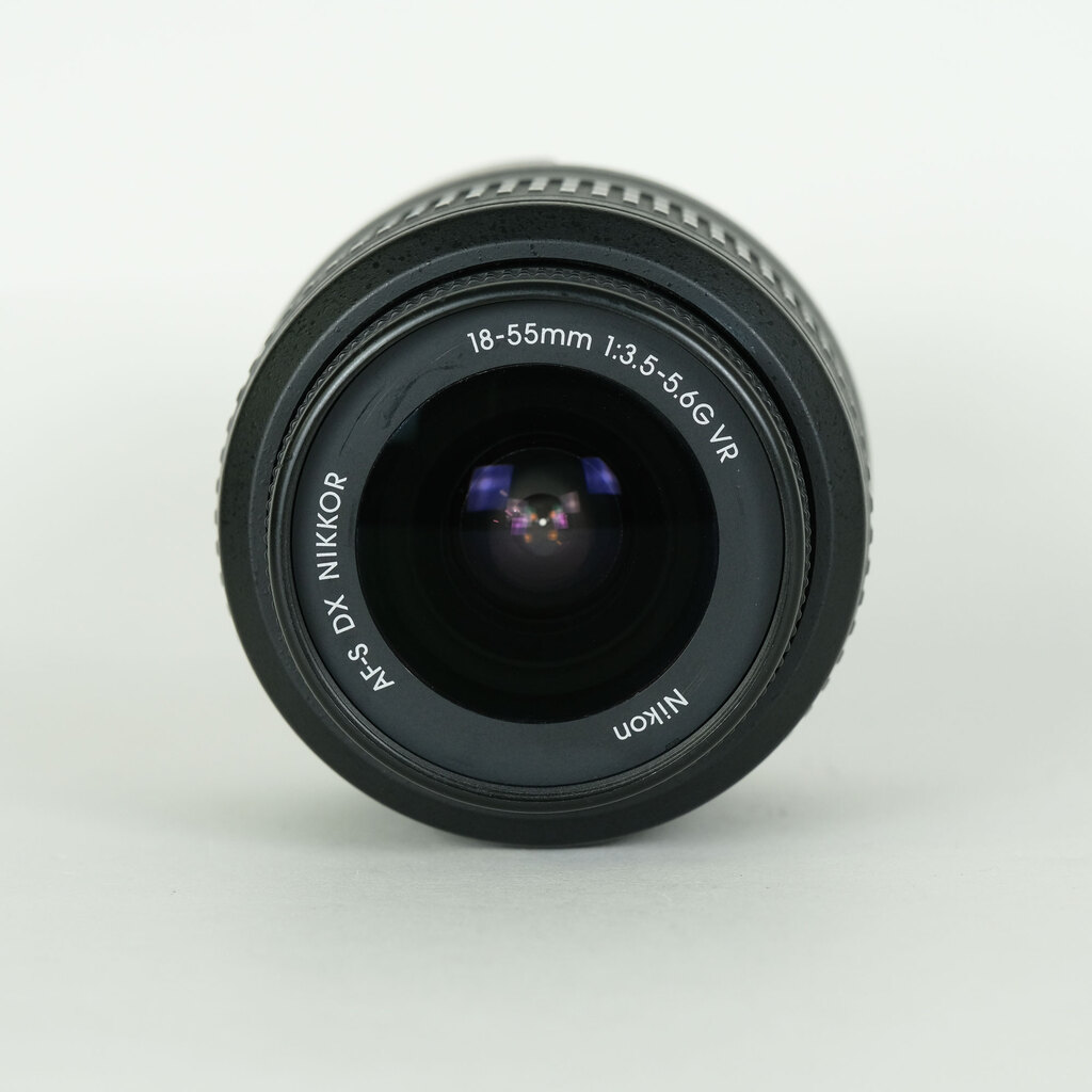 Nikon AF-S DX NIKKOR 18-55mm F3.5-5.6 G VR