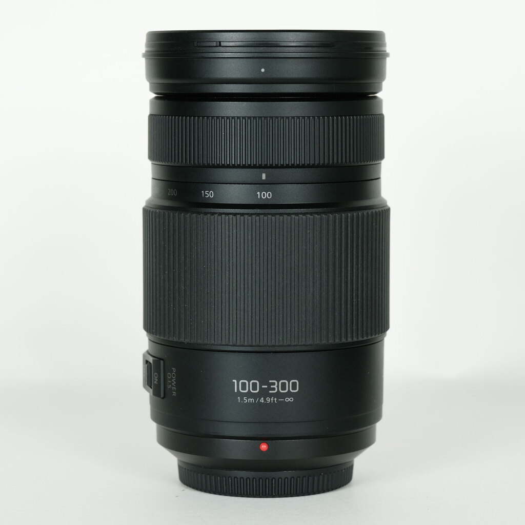 Panasonic LUMIX G VARIO 100-300mm / F4.0-5.6 II / POWER O.I.S.
