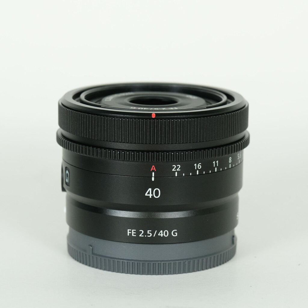 SONY FE 40mm F2.5 G SEL40F25Gの出品 | ONE SCENE（ワンシーン）