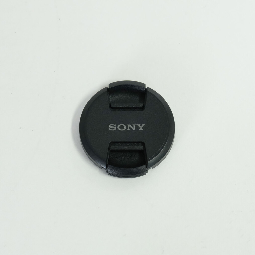 SONY E 35mm F1.8 OSS SEL35F18 SONY E 35mm F1.8 OSS SEL35F18