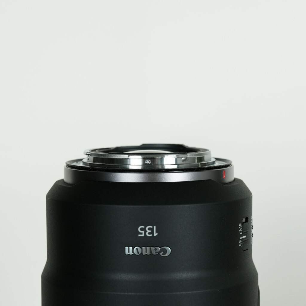 Canon RF135mm F1.8 L IS USMの出品 | ONE SCENE（ワンシーン）