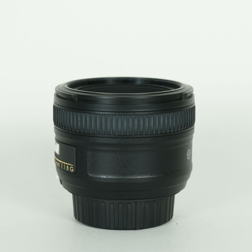 Nikon AF-S NIKKOR 50mm f/1.8G Nikon AF-S NIKKOR 50mm f/1.8G