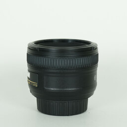 Nikon AF-S NIKKOR 50mm f/1.8G Nikon AF-S NIKKOR 50mm f/1.8G