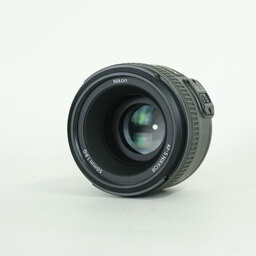 Nikon AF-S NIKKOR 50mm f/1.8G Nikon AF-S NIKKOR 50mm f/1.8G