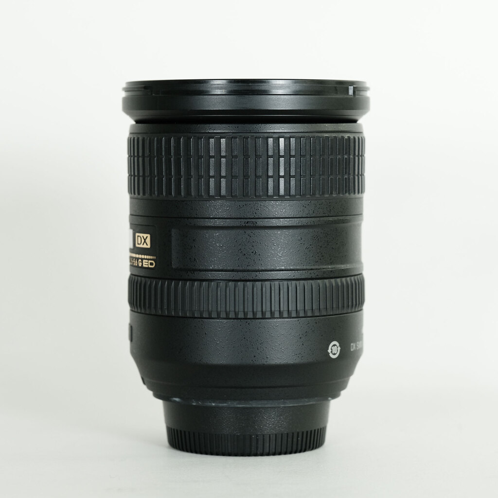 Nikon AF-S DX VR Zoom-Nikkor 18-200mm F3.5-5.6G IF-ED