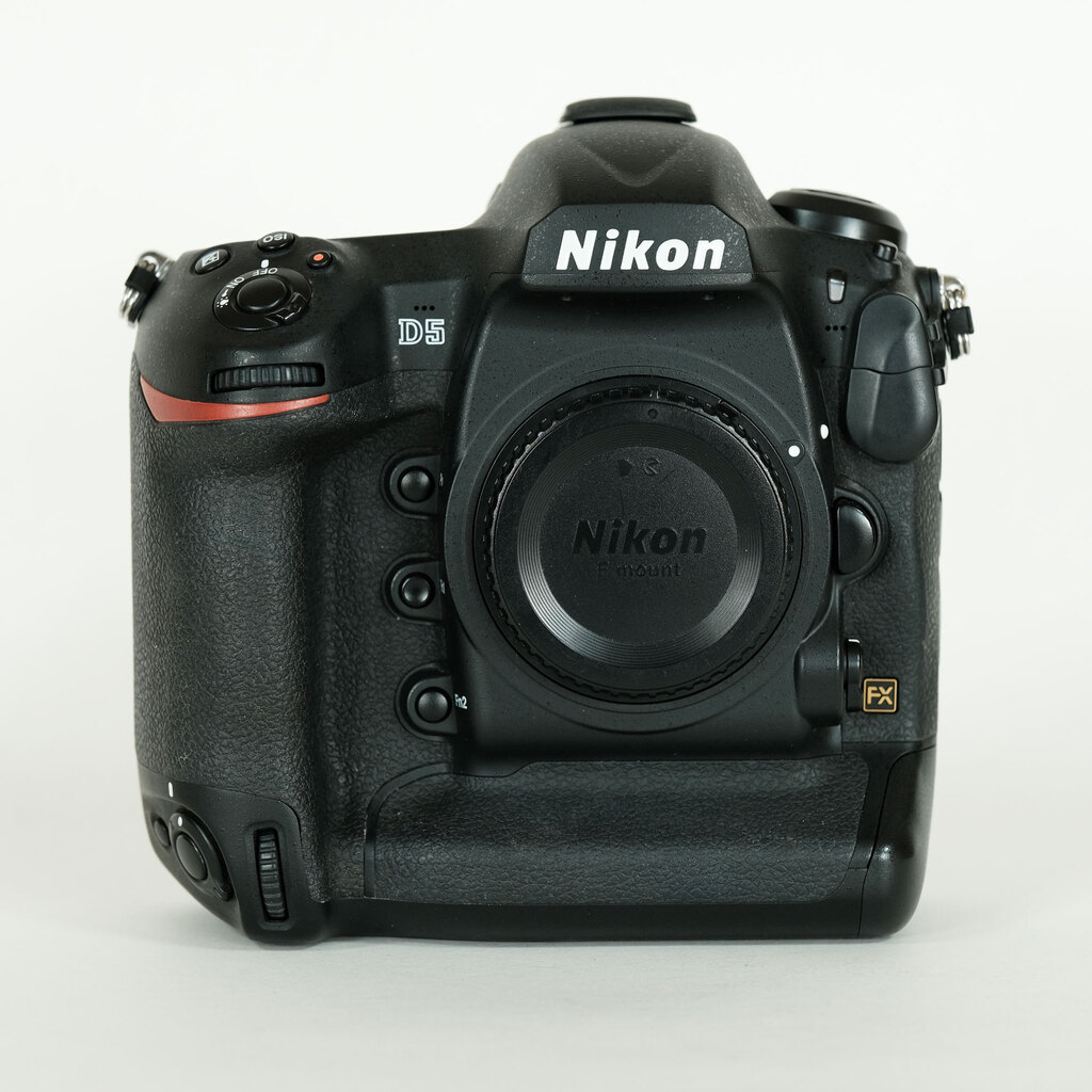 Nikon D5 Nikon D5