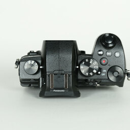 Panasonic LUMIX DC-G99D ボディ ブラック Panasonic LUMIX DC-G99D ボディ ブラック