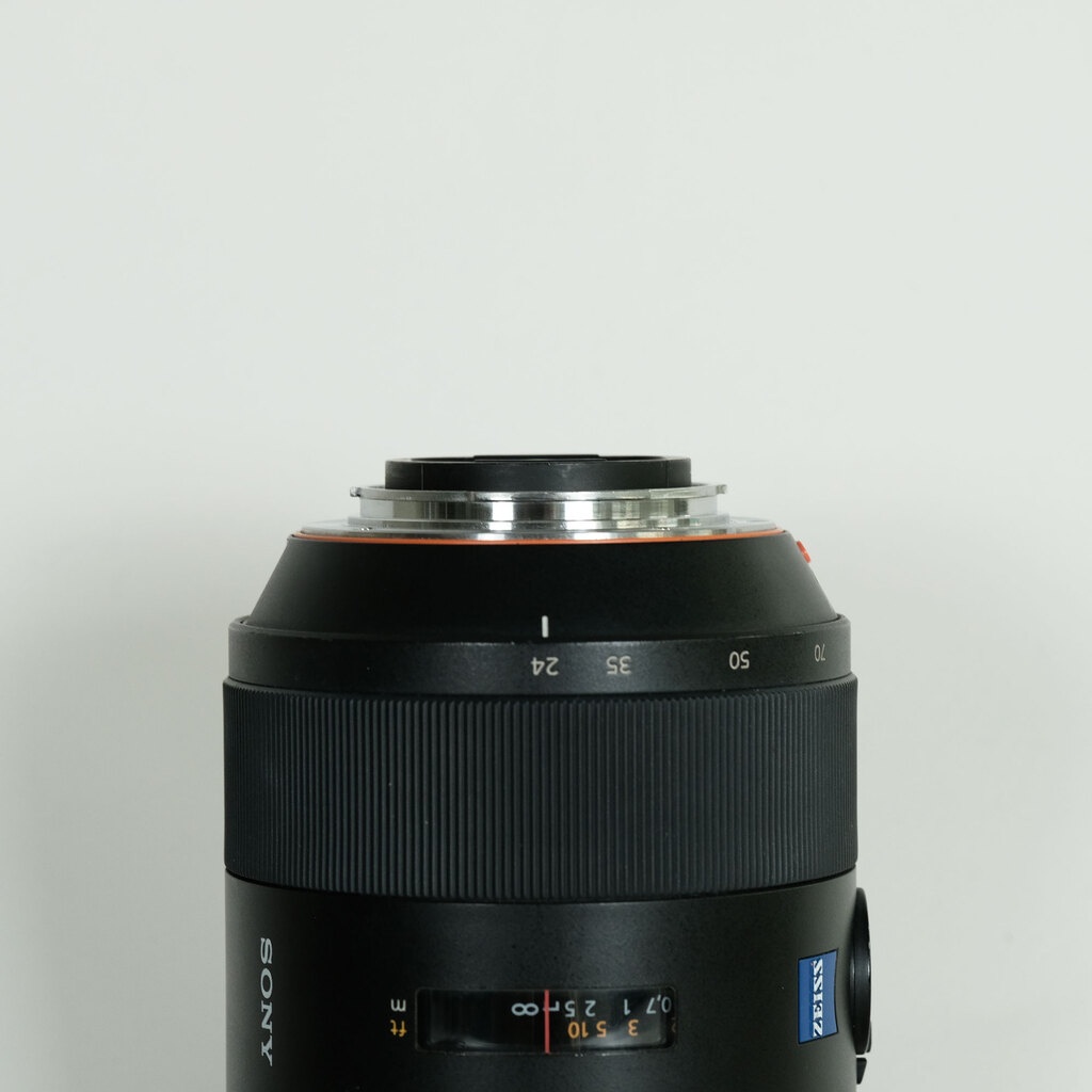 SONY Vario-Sonnar T* 24-70mm F2.8 ZA SSM SAL2470Z