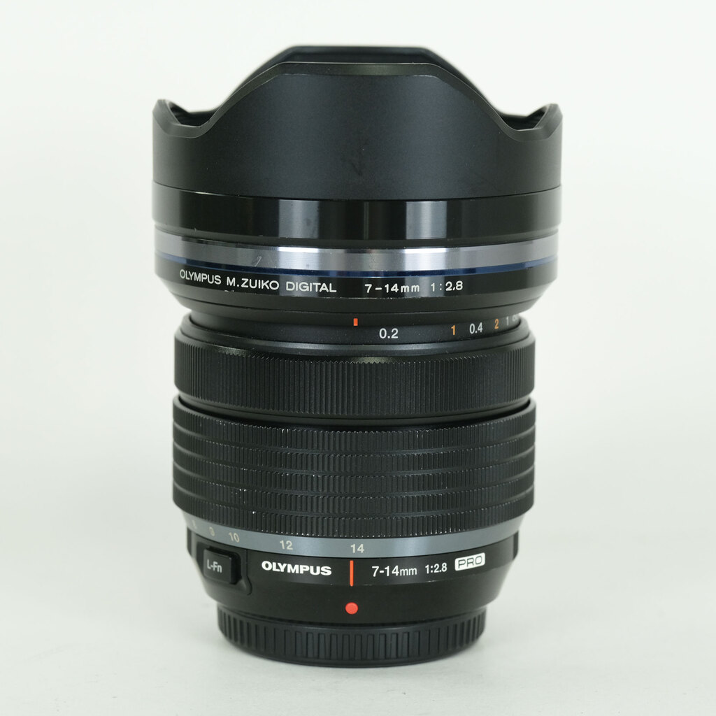 OLYMPUS M.ZUIKO DIGITAL ED 7-14mm F2.8 PRO OLYMPUS M.ZUIKO DIGITAL ED 7-14mm F2.8 PRO