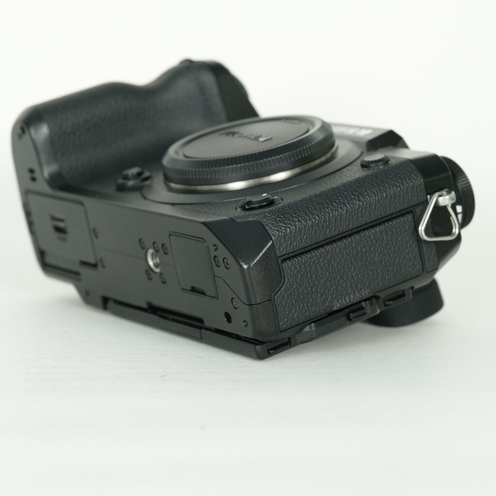 FUJIFILM X-H1