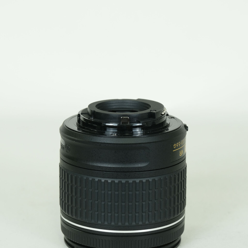 Nikon AF-P DX NIKKOR 18-55mm F3.5-5.6G VR