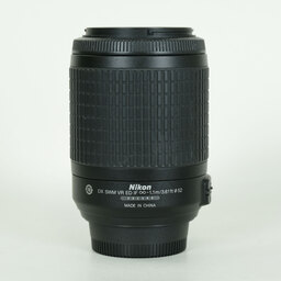 Nikon AF-S DX VR Zoom-Nikkor 55-200mm F4-5.6G IF-ED Nikon AF-S DX VR Zoom-Nikkor 55-200mm F4-5.6G IF-ED