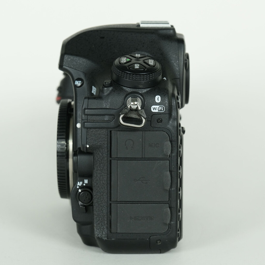 Nikon D850