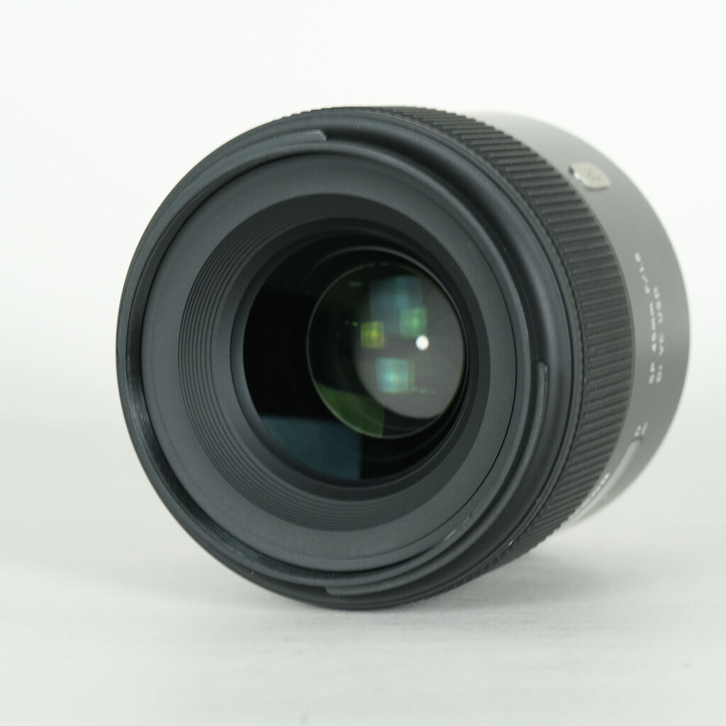 TAMRON SP 45mm F/1.8 Di VC USD (Model F013) [ニコンF用]の出品